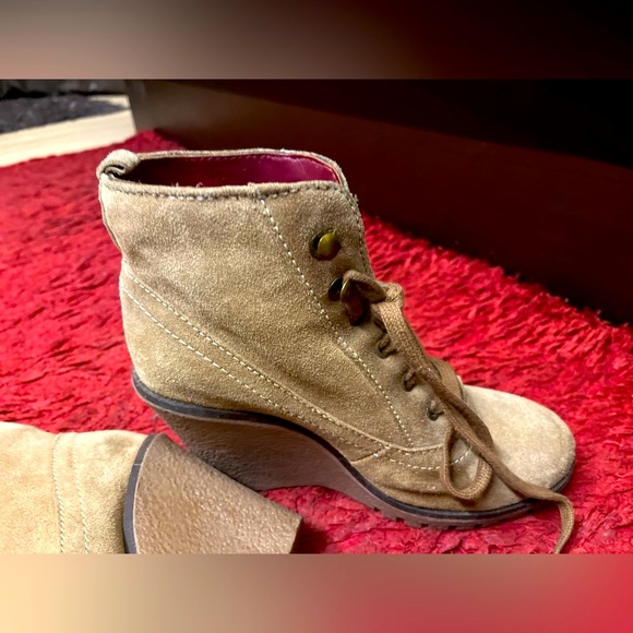 Delize Brown Suede Wedge Boots - Picture 6 of 12